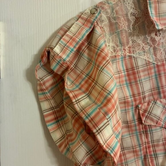 Wrangler Women's Peach Plaid Lace Pearl Snap Buttons Western Country Shirt XL - Picture 3 of 9
